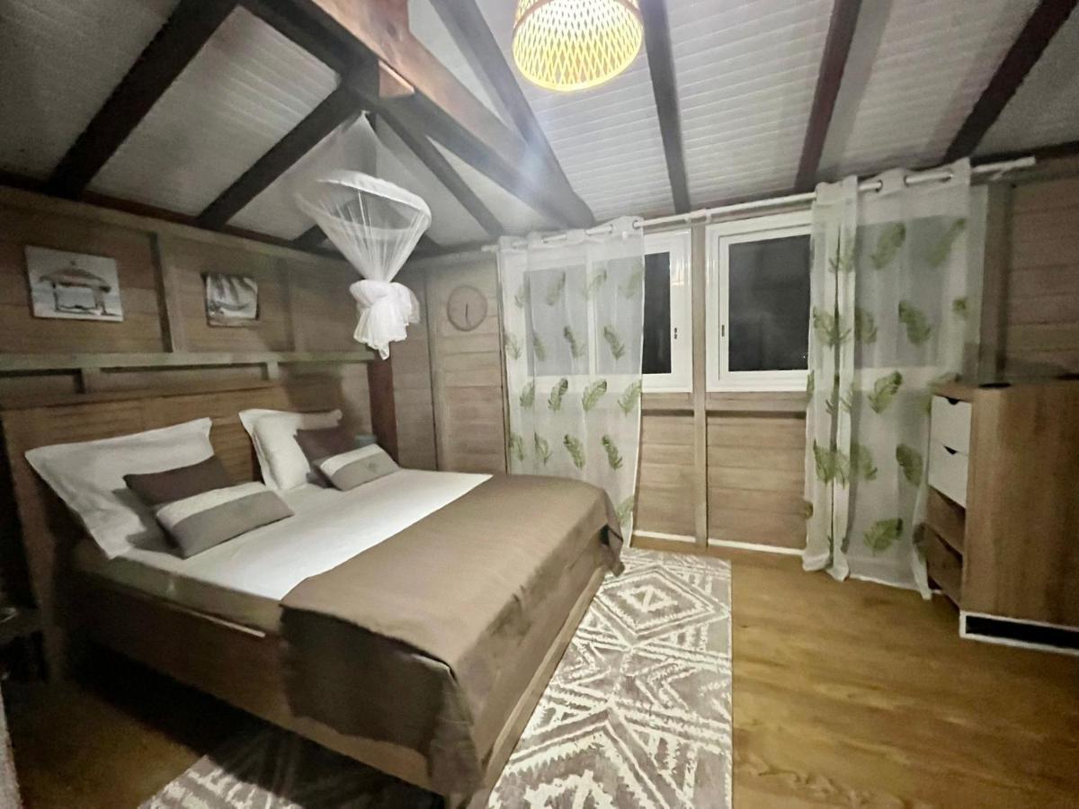 Mahogany Lodge - Oasis Cosy Riviere-Pilote Экстерьер фото